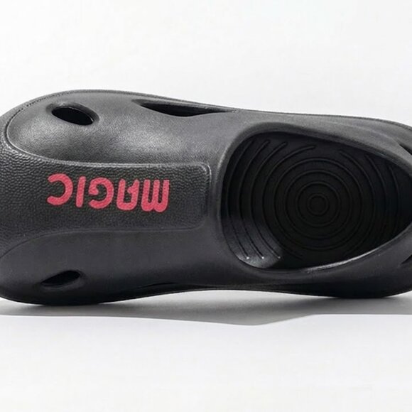 Unisex Slip On Clogs - Waterproof Beach Sandals & Garden Shoes for Daily Wear - Picture 6 of 8